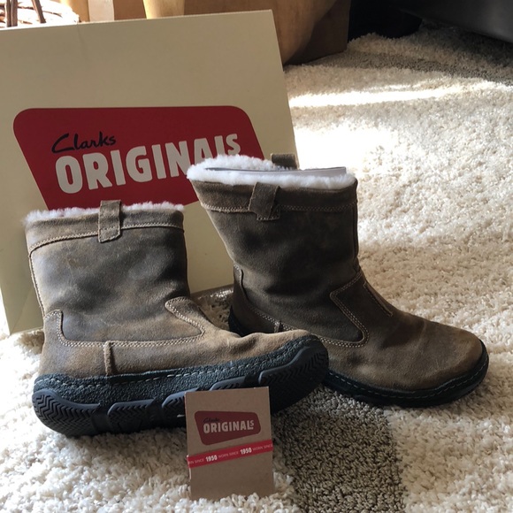 clarks fleece lined boots